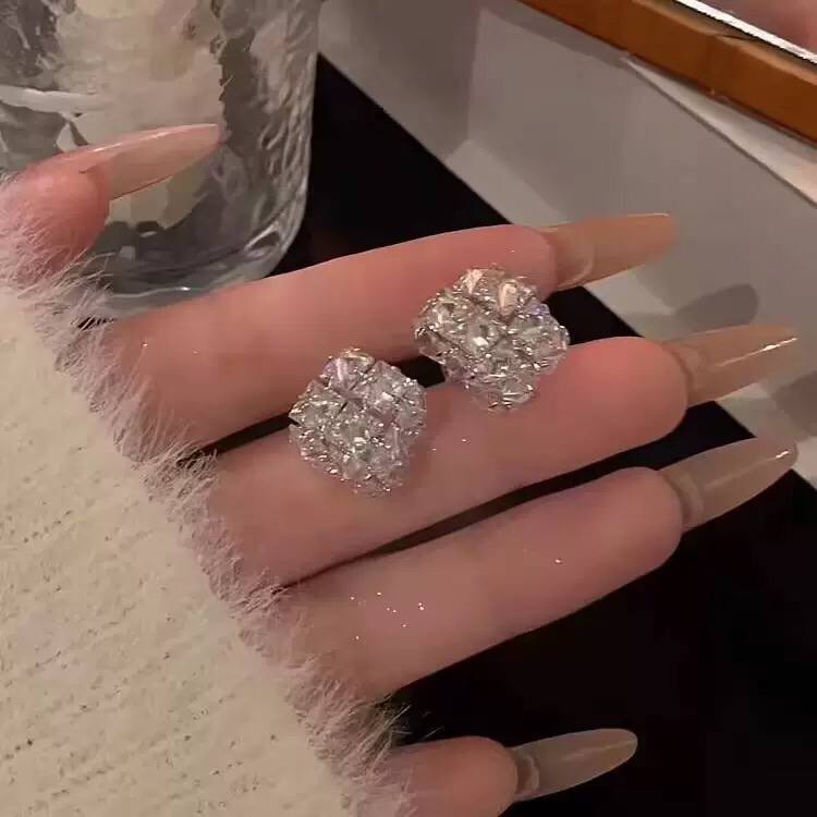 Zircon Cube Earrings