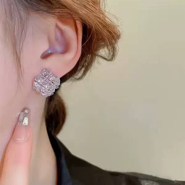 Zircon Cube Earrings