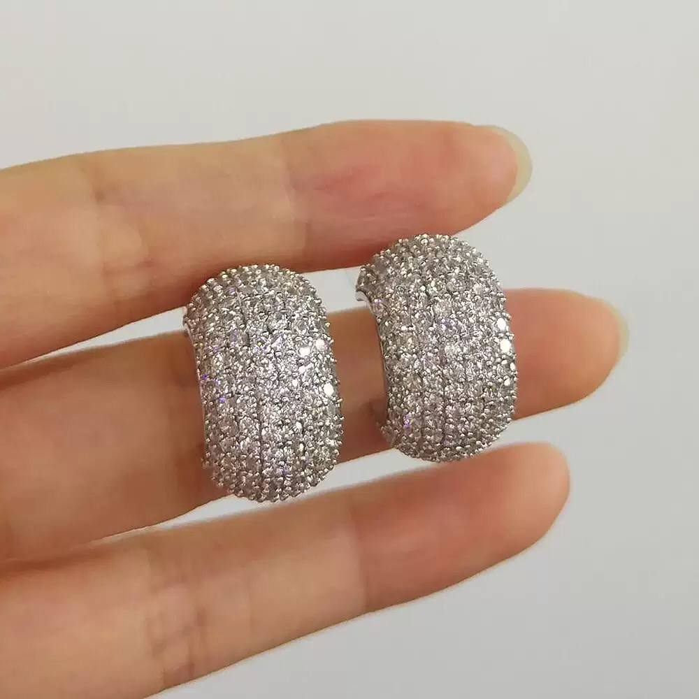 Luna Luxe Crescent Earrings