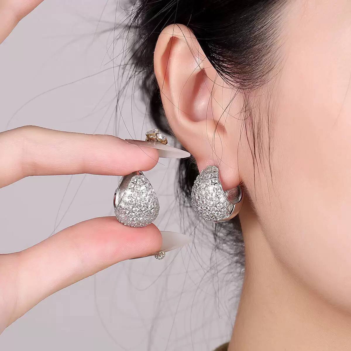 Luna Luxe Crescent Earrings