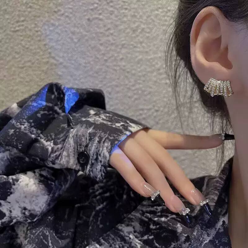 Radiant Night Studs