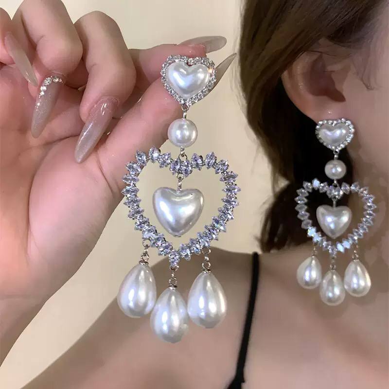 Heart of Eternity Pearl Earrings