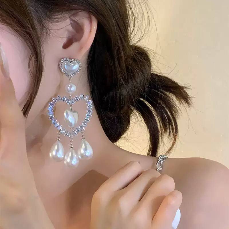 Heart of Eternity Pearl Earrings