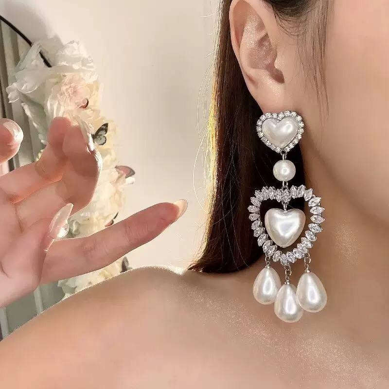 Heart of Eternity Pearl Earrings