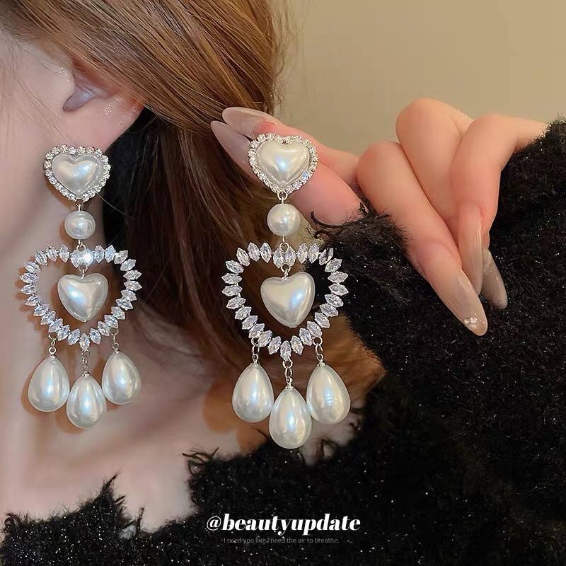 Heart of Eternity Pearl Earrings