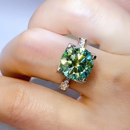 Dainty 5ct Moissanite Ring –Hip-Hop Luxe Style, Everyday Stackable Jewelry